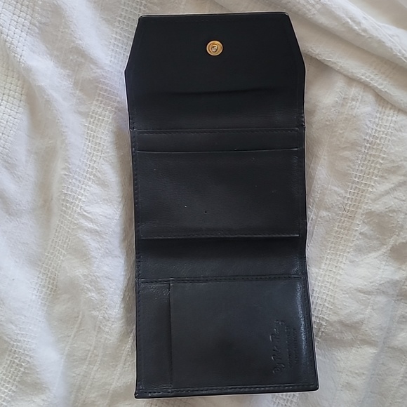Wallet - Picture 5 of 6